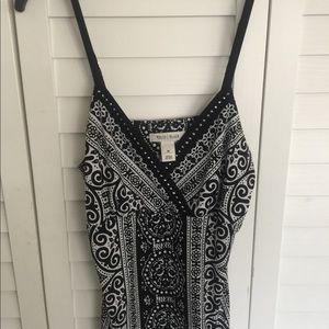 Black and white tank top